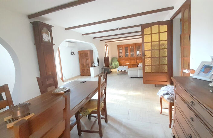 Dépt Hérault (34), à vendre AGDE Maison P5 de 180m2 - Garage — photo 3