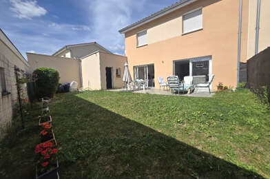 Maison 5 pièces 1650 €