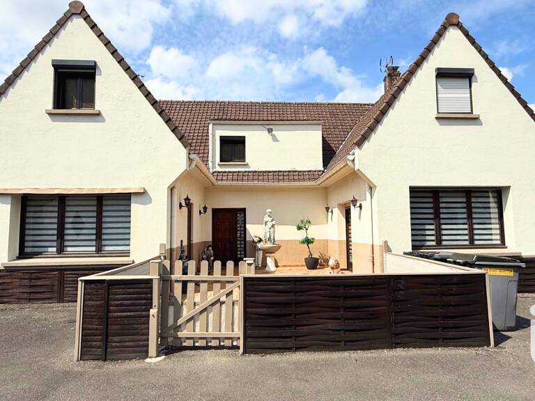Vente Maison/villa 6 pièces — photo 1