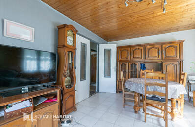 Appartement 5 pièces en haut de maison — photo du bien