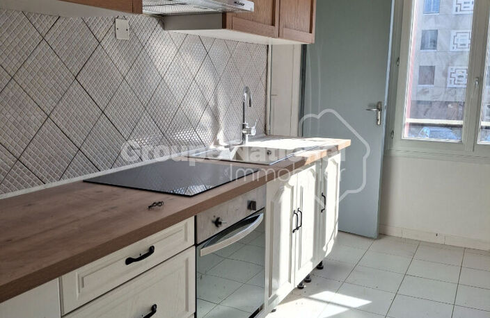 Appartement Le Pontet 4 pièce(s) 70 m2 — photo 2