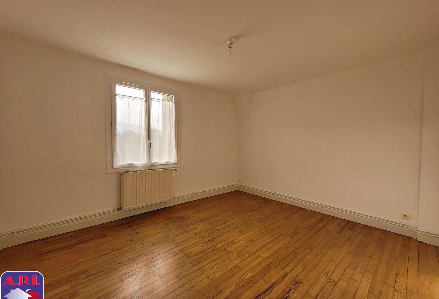 Location appartement 2 pièces 44 m² à Foix (09000) — photo 1