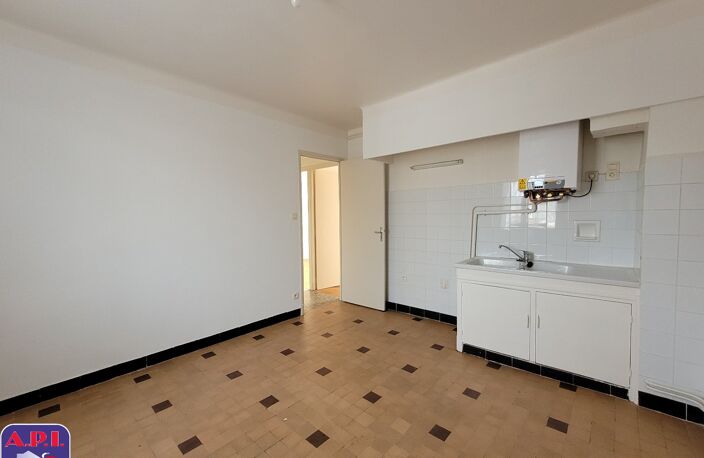 Location appartement 2 pièces 44 m² à Foix (09000) — photo 3