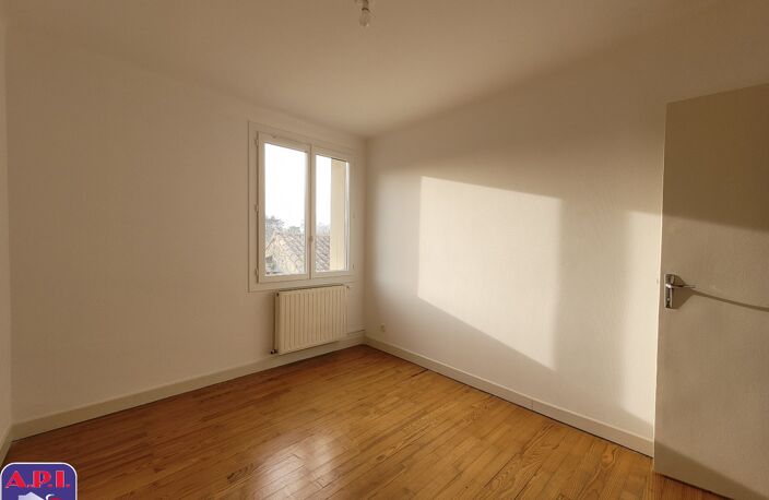 Location appartement 2 pièces 44 m² à Foix (09000) — photo 5