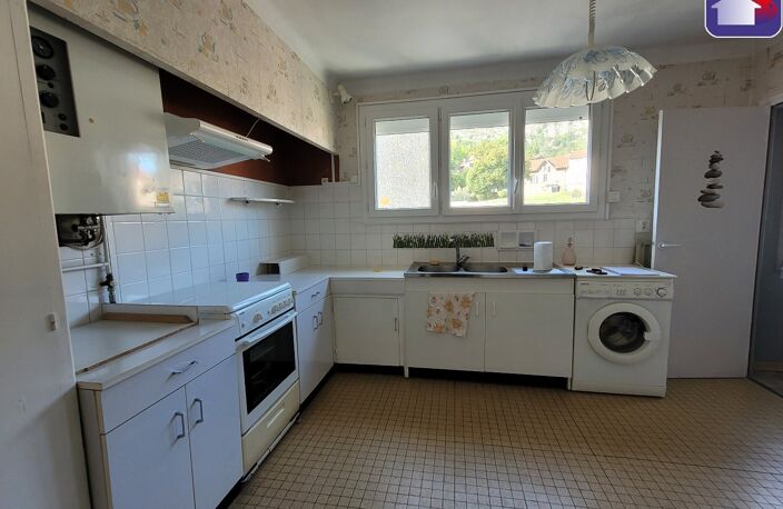Location appartement 3 pièces 79 m² à Foix (09000) — photo 3