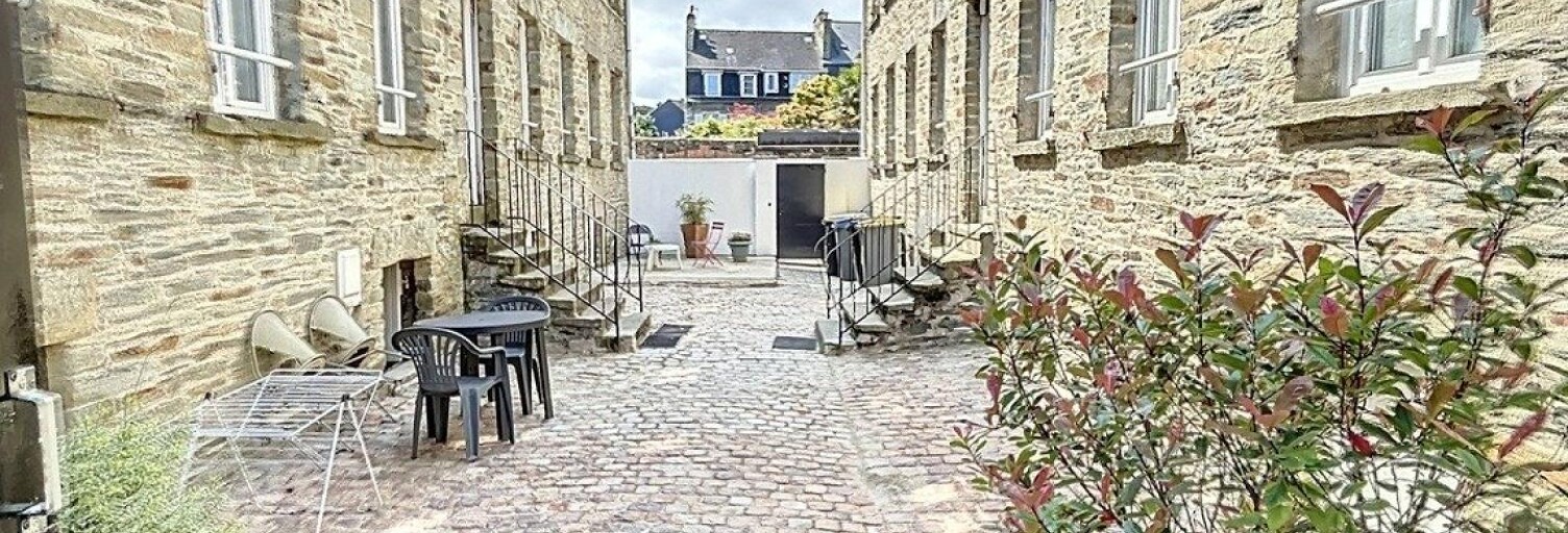 Immeuble  708 m² à vendre à Cherbourg-en-Cotentin (50100)