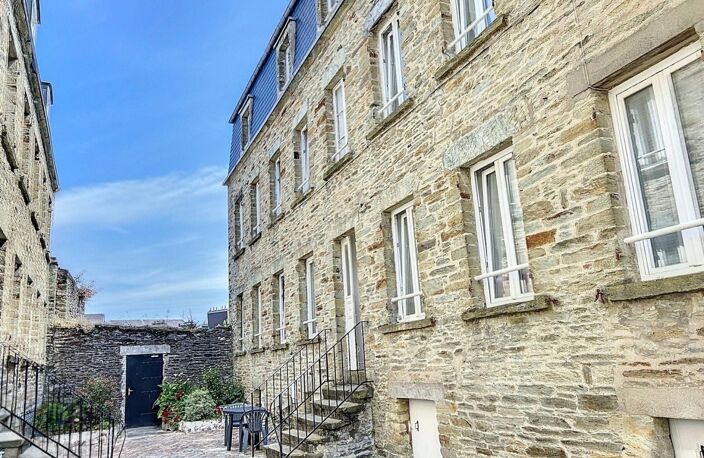 INVESTISSEURS  IMMEUBLES HYPERCENTRE CHERBOURG  BON RENDEMENT ! — photo 3