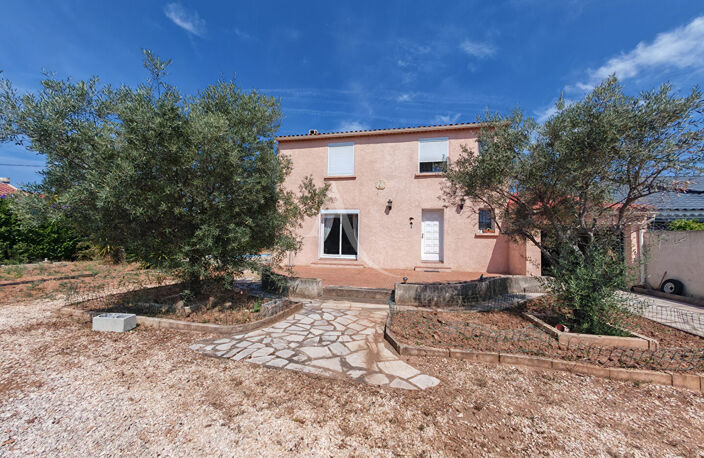 Maison La Crau 5 pièce(s) 117 m2 — photo 2