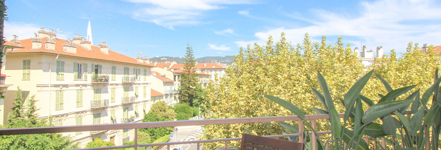 Appartement 2 Pièces 50 m² à louer à Nice (06100)