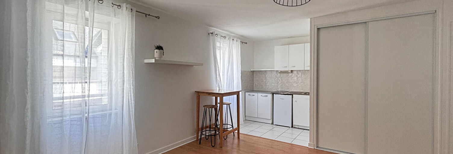 Appartement 1 Pièce 29 m² à louer à Quimper (29000)