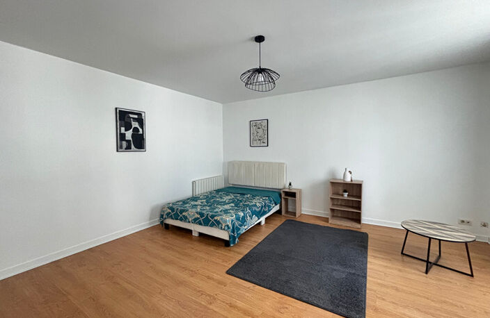 Appartement T1 à louer - centre-ville de QUIMPER — photo 2
