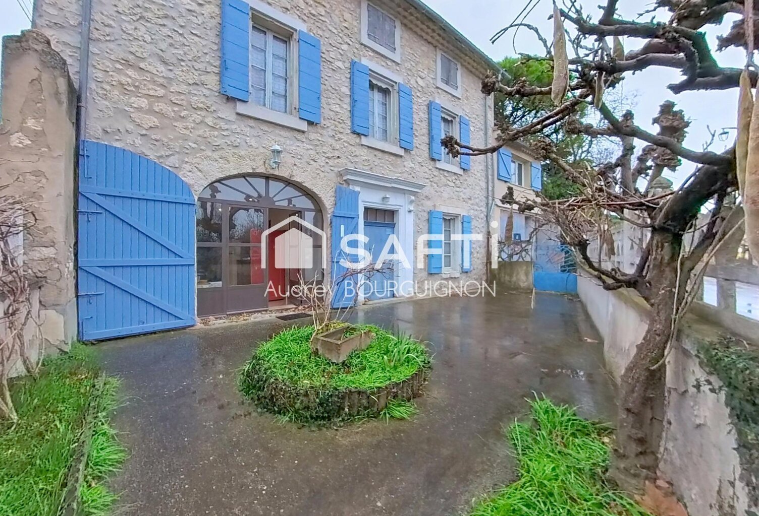 Maison en pierre XIXe · 156 m² + 67 m² de combles — photo 1