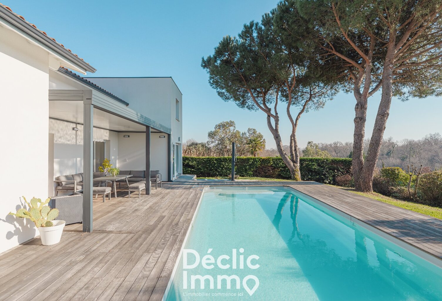 À vendre maison contemporaine 5 chambres, piscine et un T2 indépendant à Bouliac  — photo 1