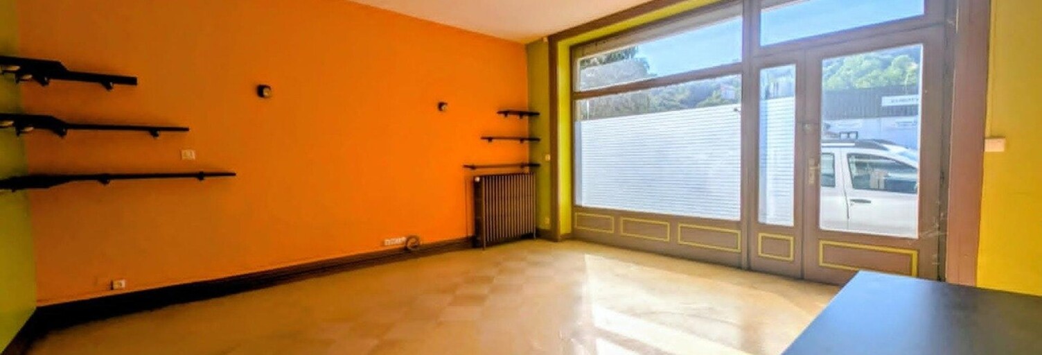 Commerce 2 Pièces 50 m² à vendre à Ydes (15210)