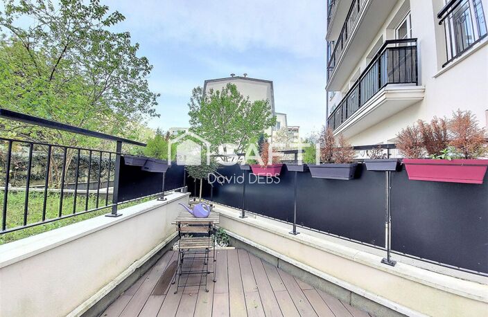 Opportunité à Puteaux - Grand T3 - Terrasse - Parking — photo 3