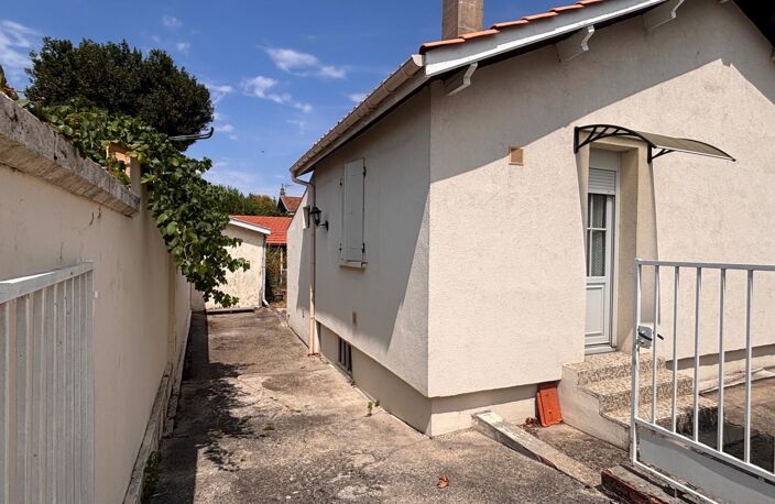 Bacalan  Un bien rare au potentiel exceptionnel ! — photo 2