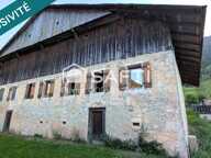 Ferme haut savoyarde de 1848 à rénover dans un village traditionnel de la vallée d'Abondance — photo 2
