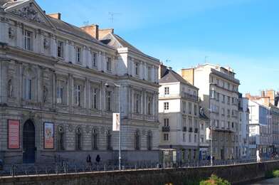 Commerce 2 pièces 142000 €