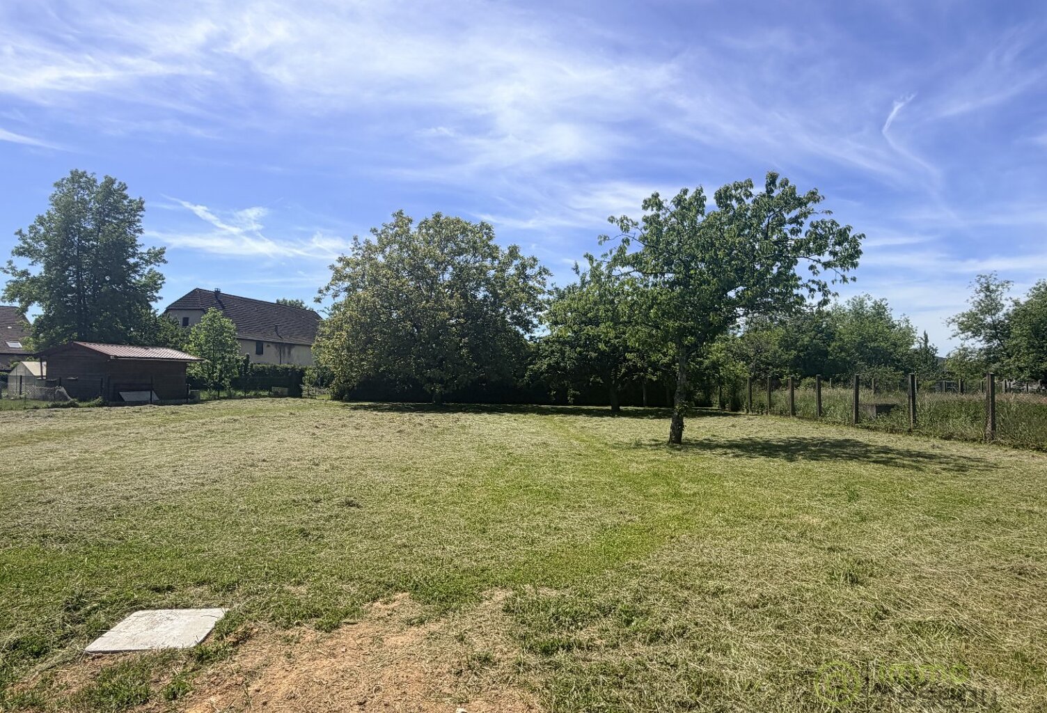 Terrain — photo 1
