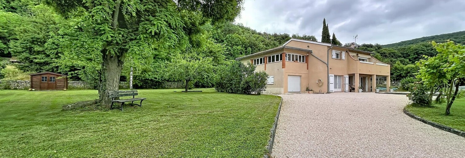 Maison 7 Pièces 182 m² à vendre à Roquefort-sur-Garonne (31360)