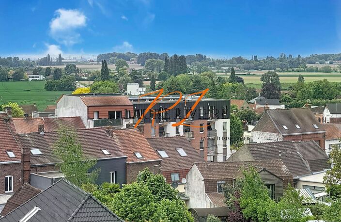 T2 Dernier étage avec ascenseur  Roncq et parking — photo 4