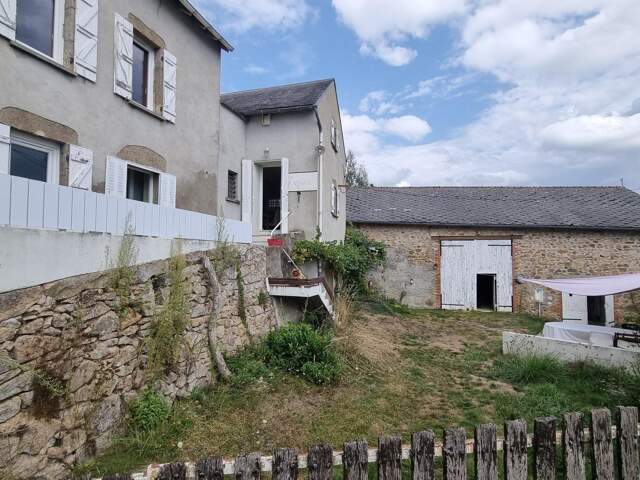 Maison 147 m² Mayet de Montagne avec grange 150 m² — photo du bien