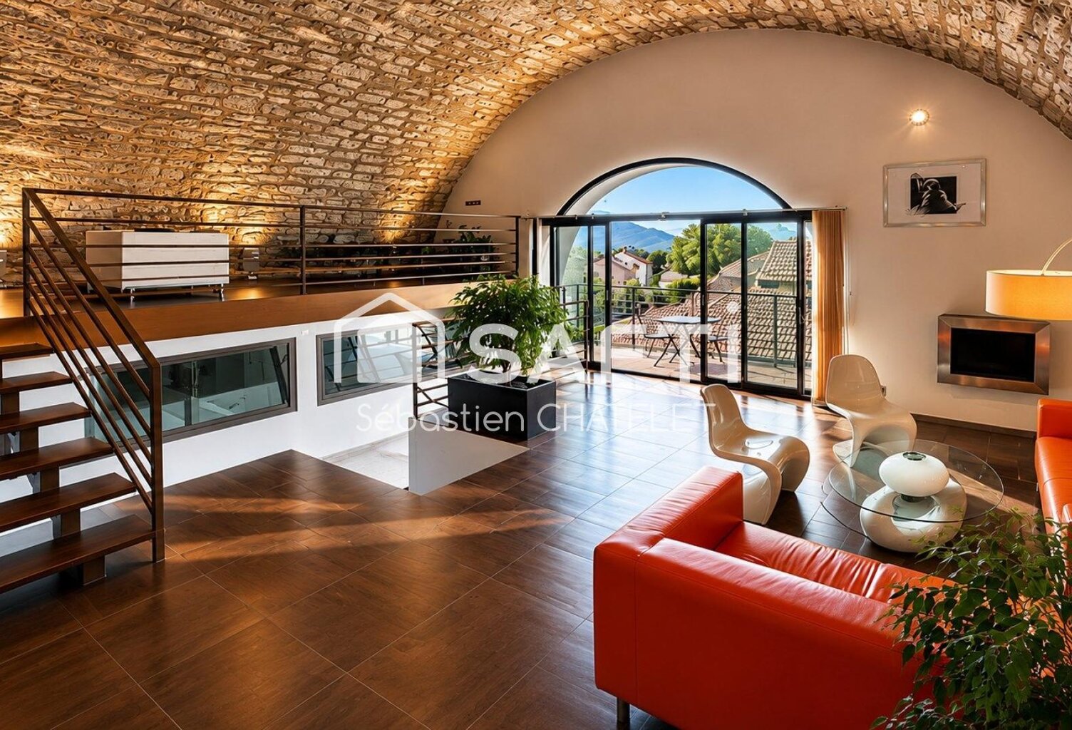 Loft d'exception au cœur d'Aix-les-Bains — photo 1