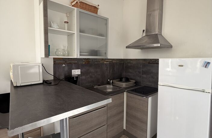 Location appartement 1 pièce 22 m² à Roanne (42300) — photo 2