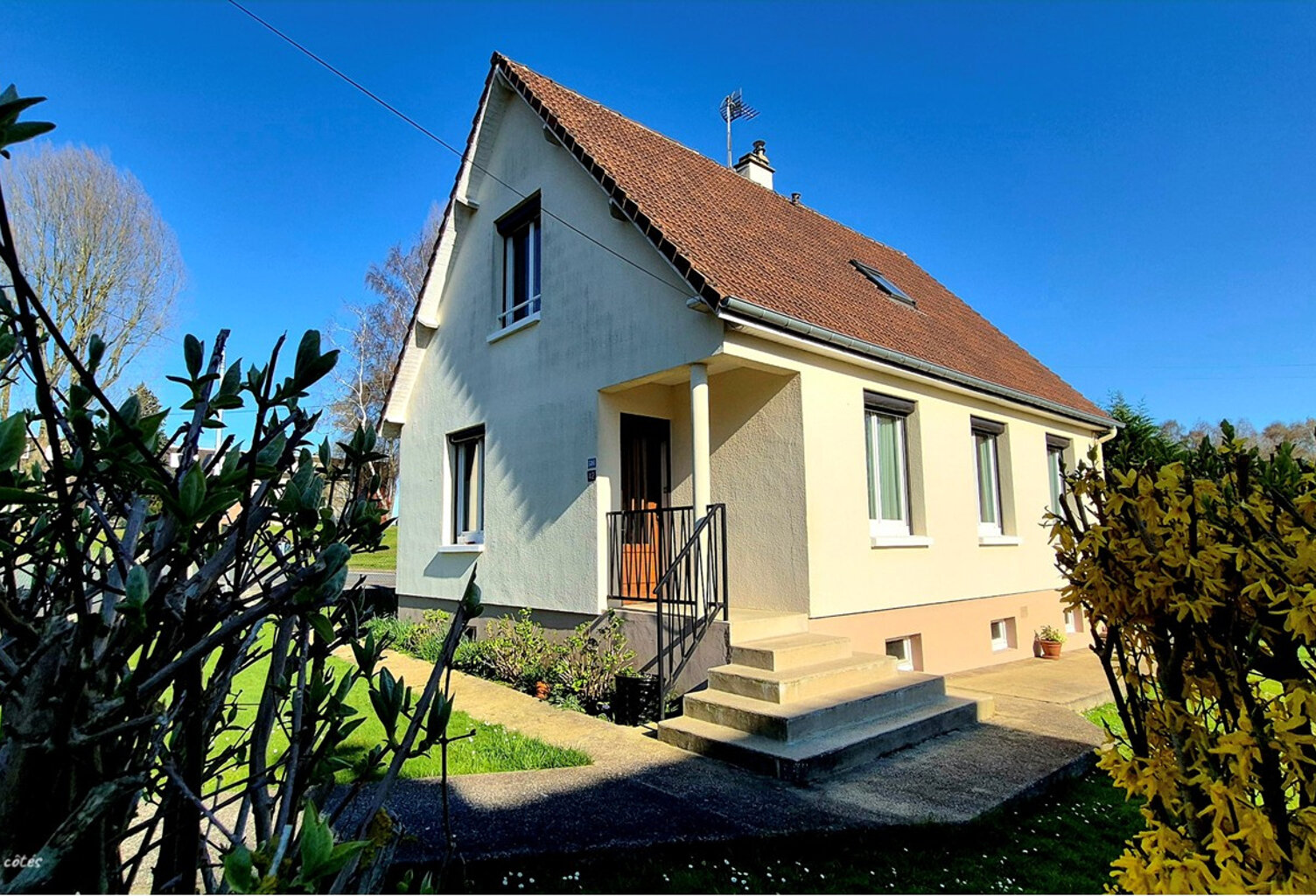 SAINT-NICOLAS-D'ALIERMONT - PAVILLON 5 PIECES SUR SOUS-SOL C — photo 1