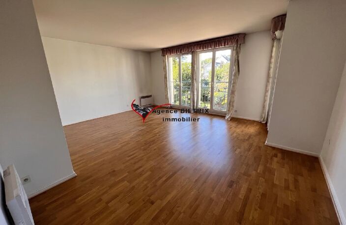 Location appartement 5 pièces 91 m² à L'Isle-Adam (95290) — photo 3