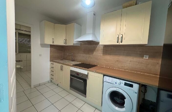 Location appartement 2 pièces 49 m² à Bondy (93140) — photo 4