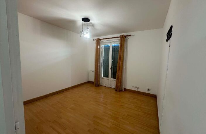 Location appartement 2 pièces 49 m² à Bondy (93140) — photo 5