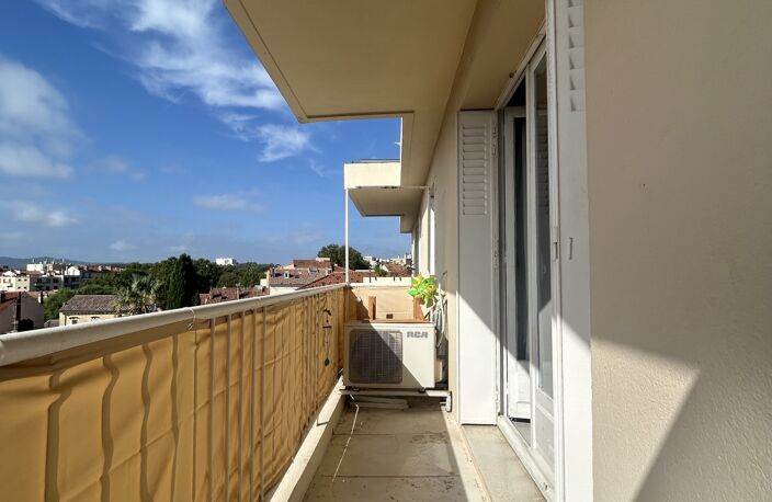 Vente Appartement 2 pièces — photo 2
