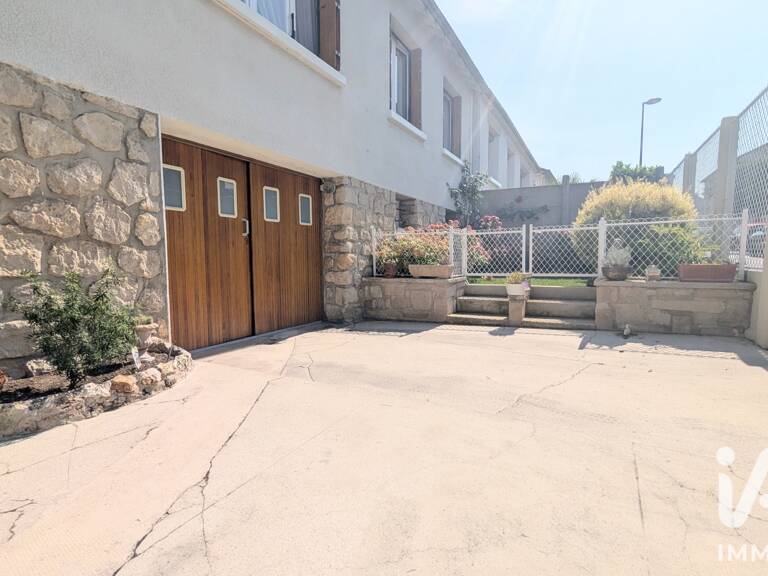 Vente Maison/villa 4 pièces — photo 1