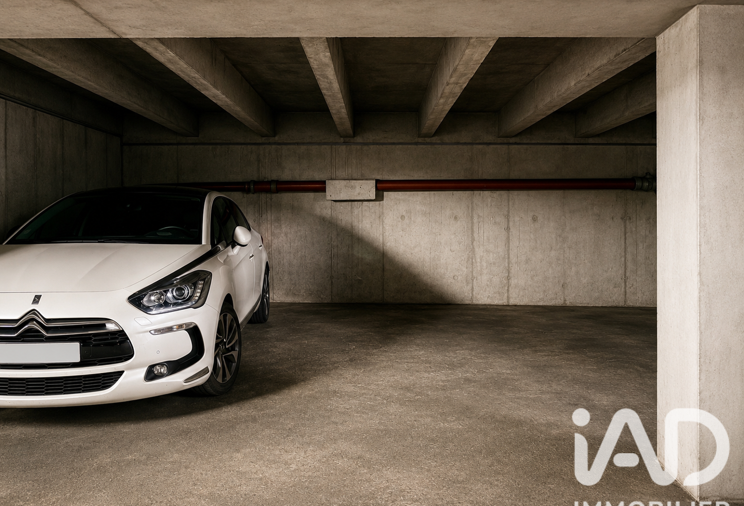 Vente Parking 13 m&sup2; — photo 1