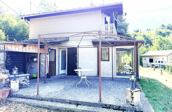 LE HAUT VERNET (04140)-Beau CHALET- 80m2 + Garage et atelier — photo 3