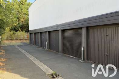 Garage  25000 €