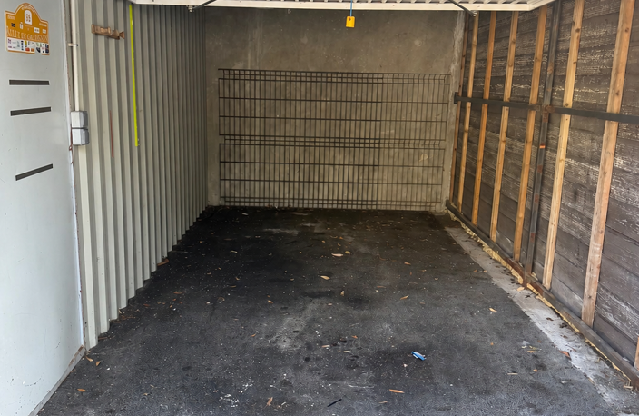 Vente Garage 13 m&sup2; — photo 3