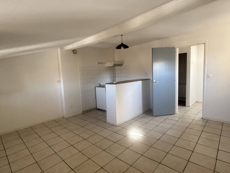 APPARTEMENT PLEIN CENTRE VILLE DE CASTELNAUDARY LIBRE LE 16/11/26 — photo 1