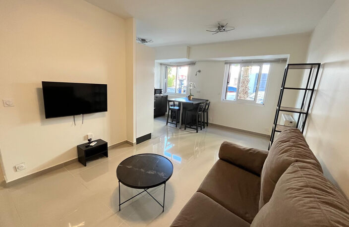 BEAUSOLEIL - PROCHE MONACO - F2 - MEUBLE — photo 3