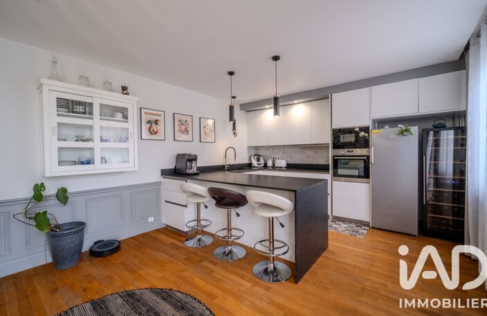 Vente Maison de ville 8 pièces — photo 2