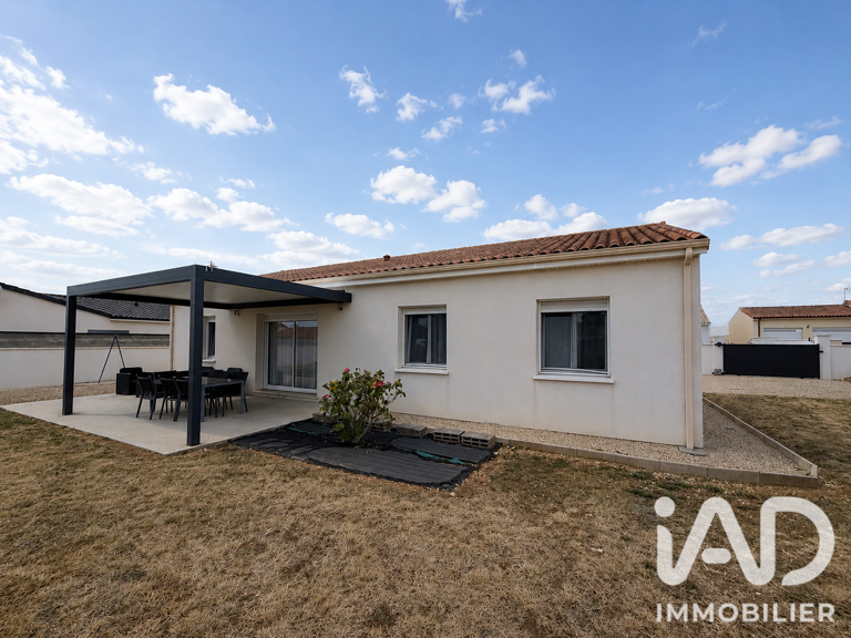 Vente Maison/villa 4 pièces — photo 1