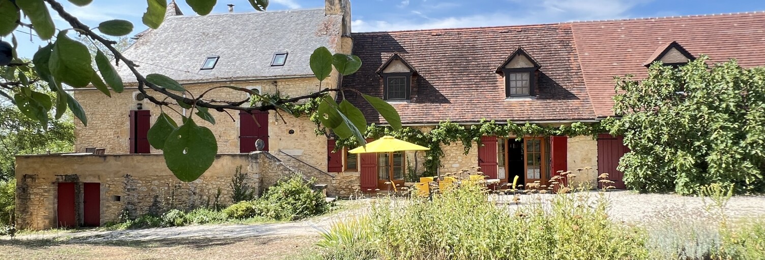 Maison 10 Pièces 245 m² à vendre à Lamothe-Fénelon (46350)