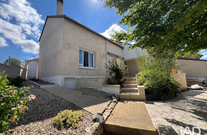 Vente Maison/villa 7 pièces — photo 2