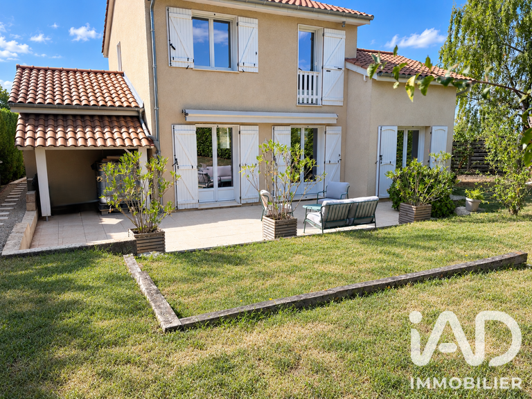 Vente Maison/villa 4 pièces — photo 1