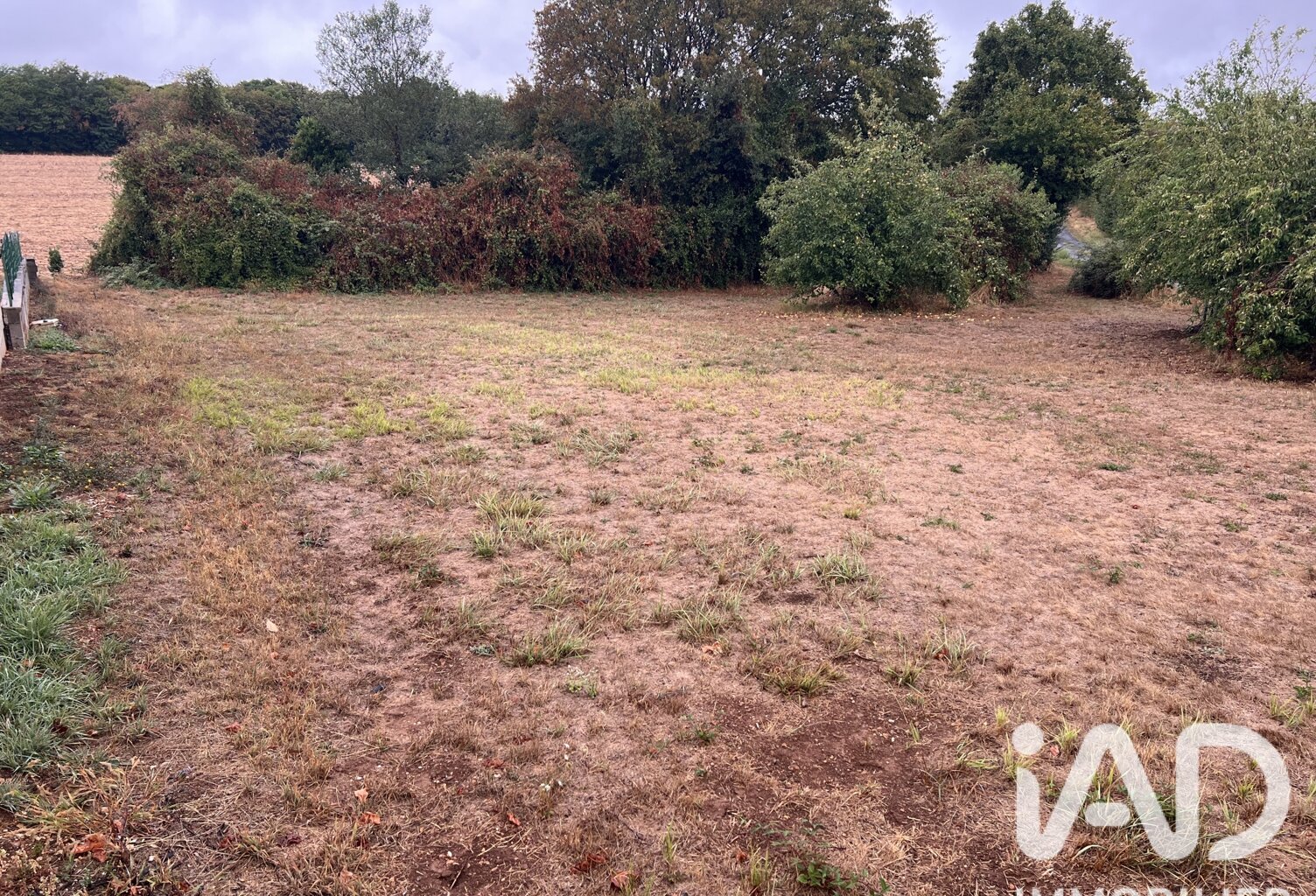 Vente Terrain à bâtir 1 035 m&sup2; — photo 1