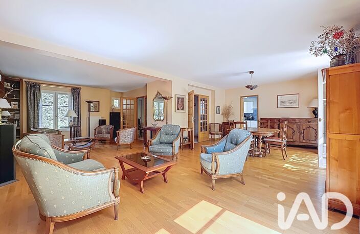 Vente Maison/villa 9 pièces — photo 4