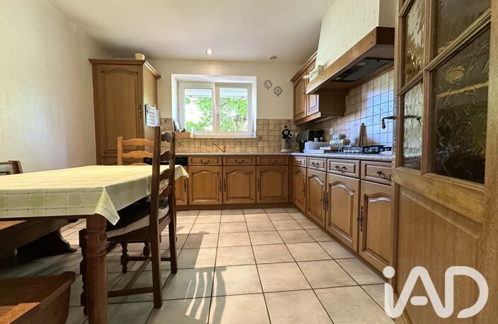 Vente Maison de village 11 pièces — photo 3