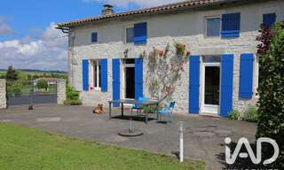 Maison 6 Pièces 213 m² à vendre à Réaux-sur-Trèfle (17500)