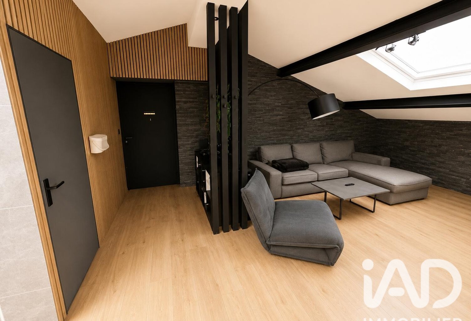 Vente Boutique/Local commercial 80 m&sup2; — photo 1